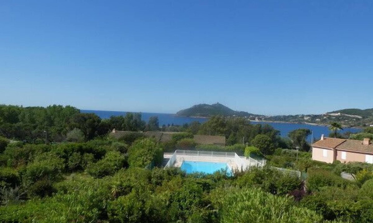 Agay Apartment | Appartement l'Olivier 2 pièces à Agay plage
