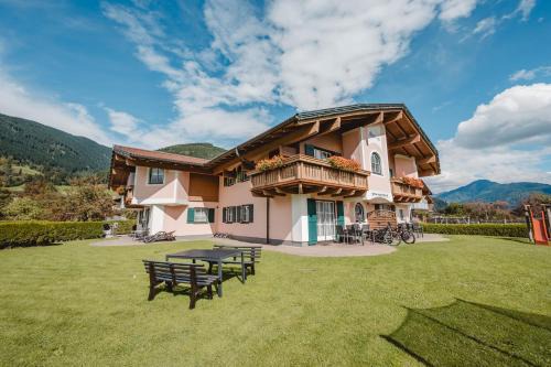Furth Apartment | Appartements Mary inklusive Tauern-Spa Kaprun