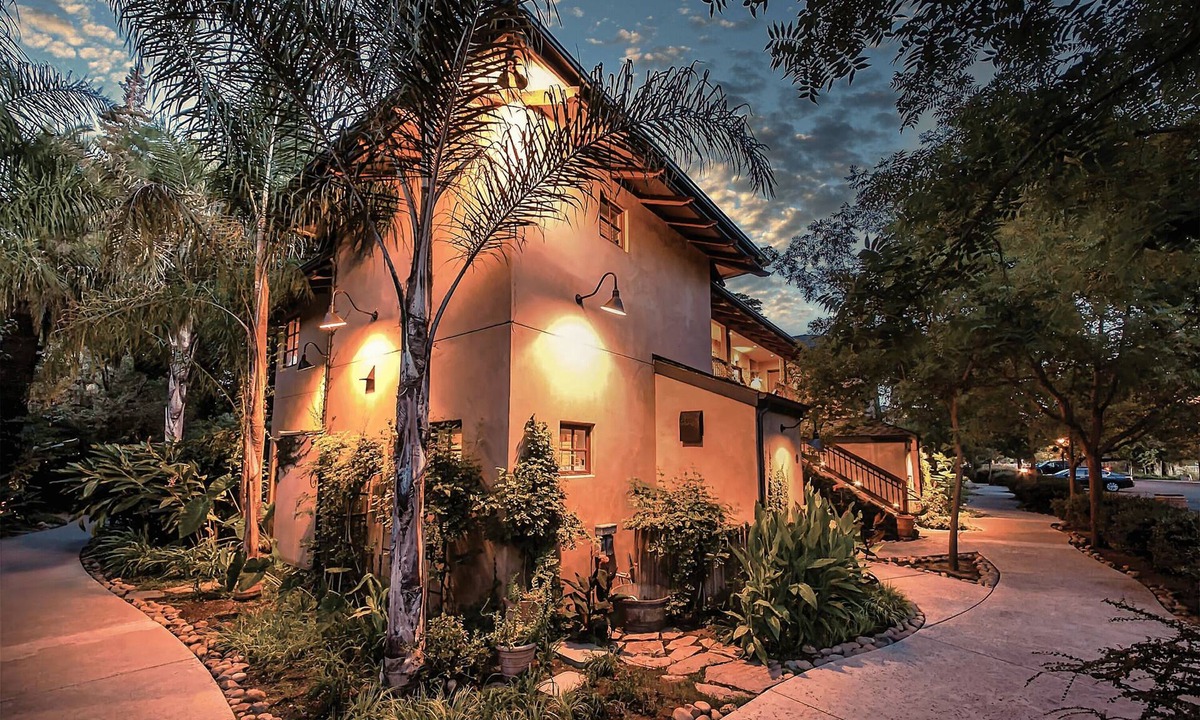 Lodi Hotel | Appellation Lodi - Wine & Roses Resort & Spa