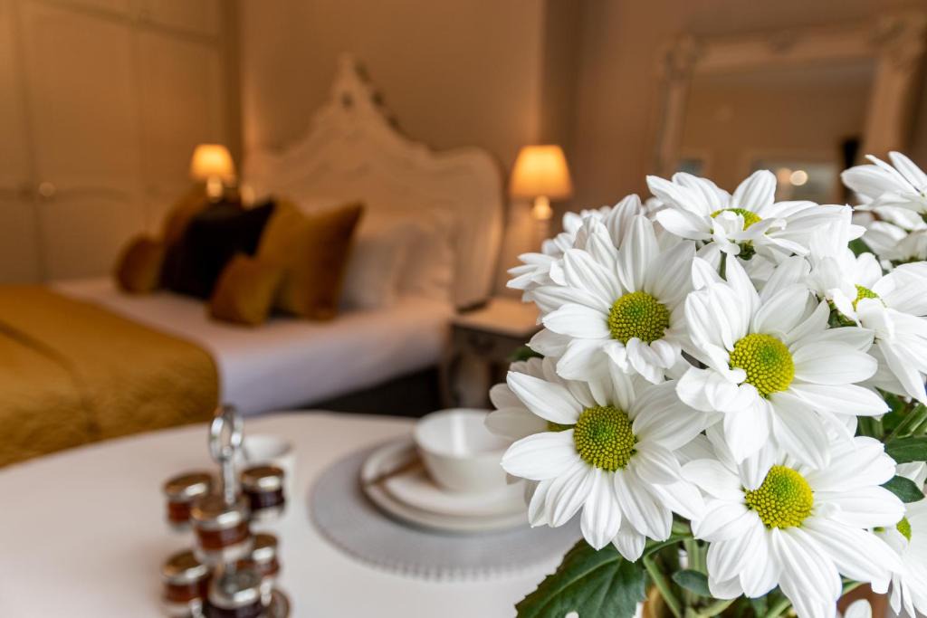 Tavistock Bed & Breakfast | Apple Tree Bed and Breakfast