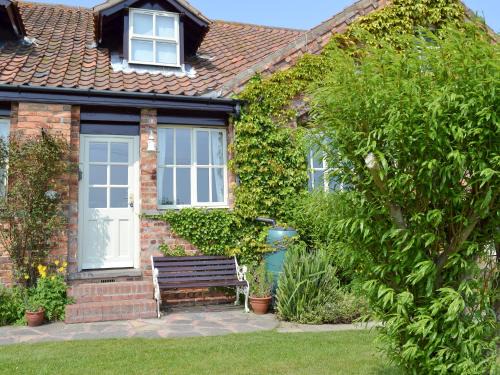 Scalby House | Apple Tree Cottage - E1800