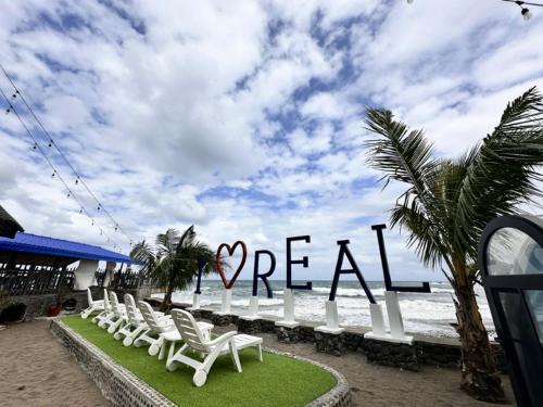 Real Hotel | Appleton Little Paradise Beach Resort & Restaurant REAL QUEZON