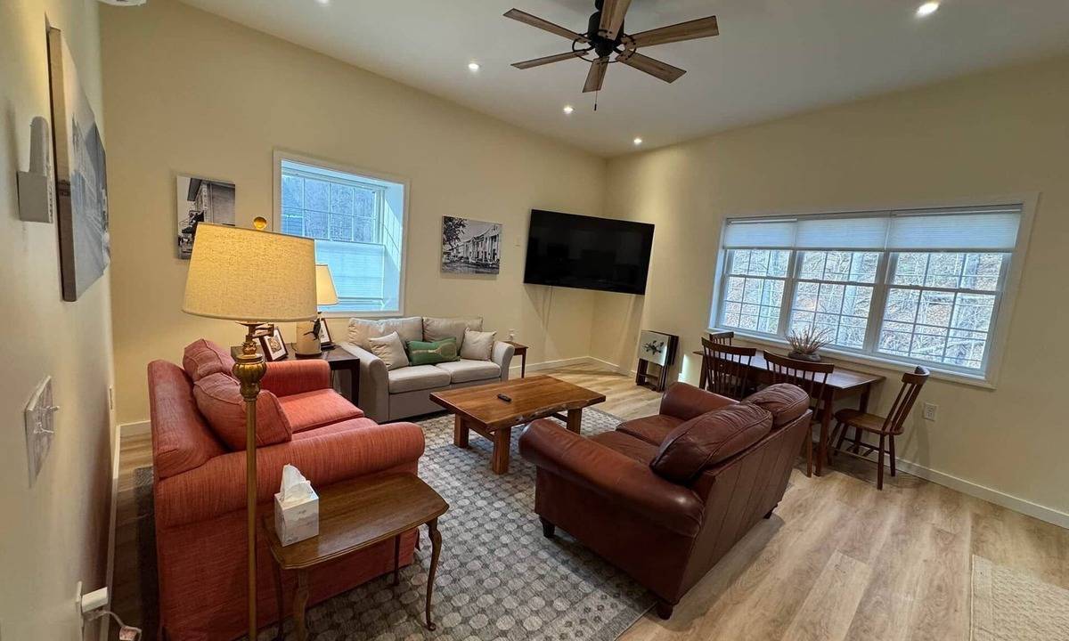 Hot Springs Apartment | Apt. 3 Stream View Apartment in the Heart of Hot Springs