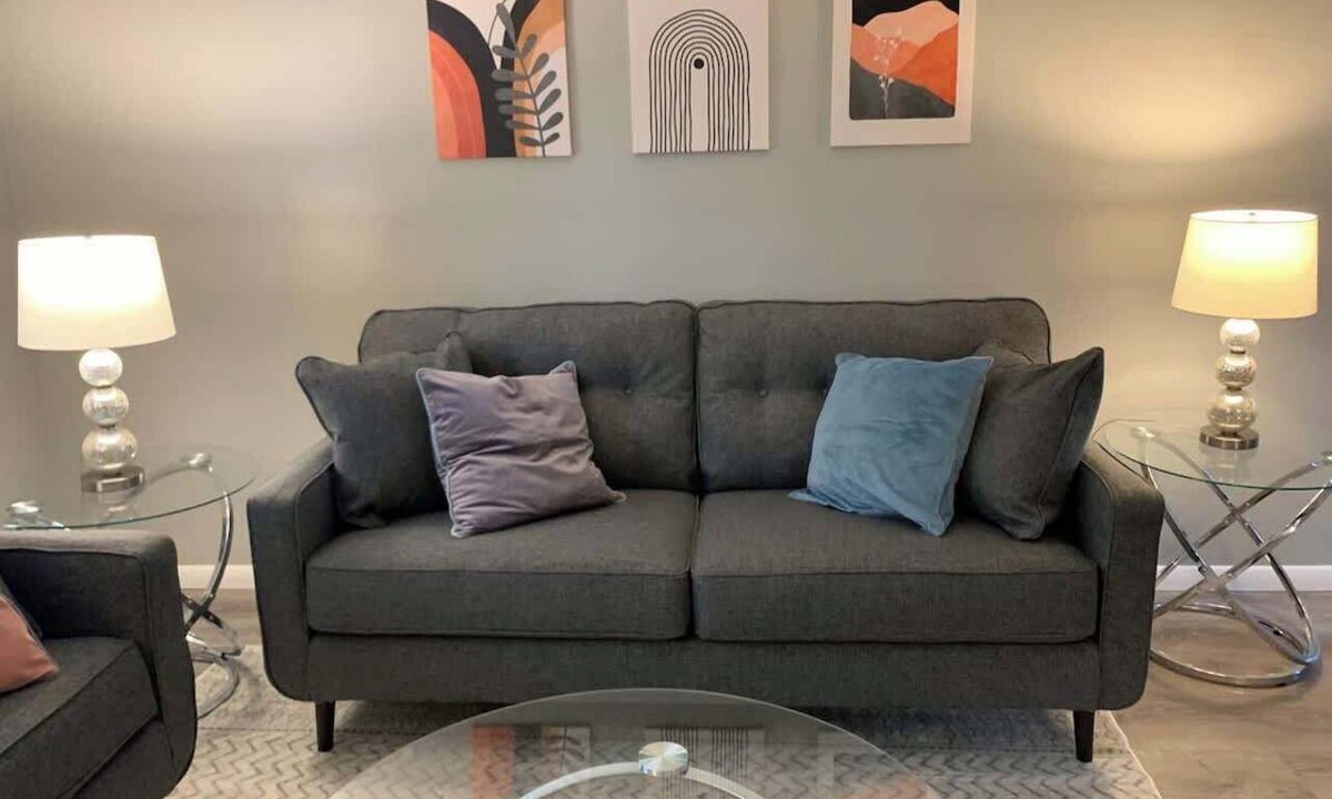 Masury Apartment | Apt 4 Convenient Location