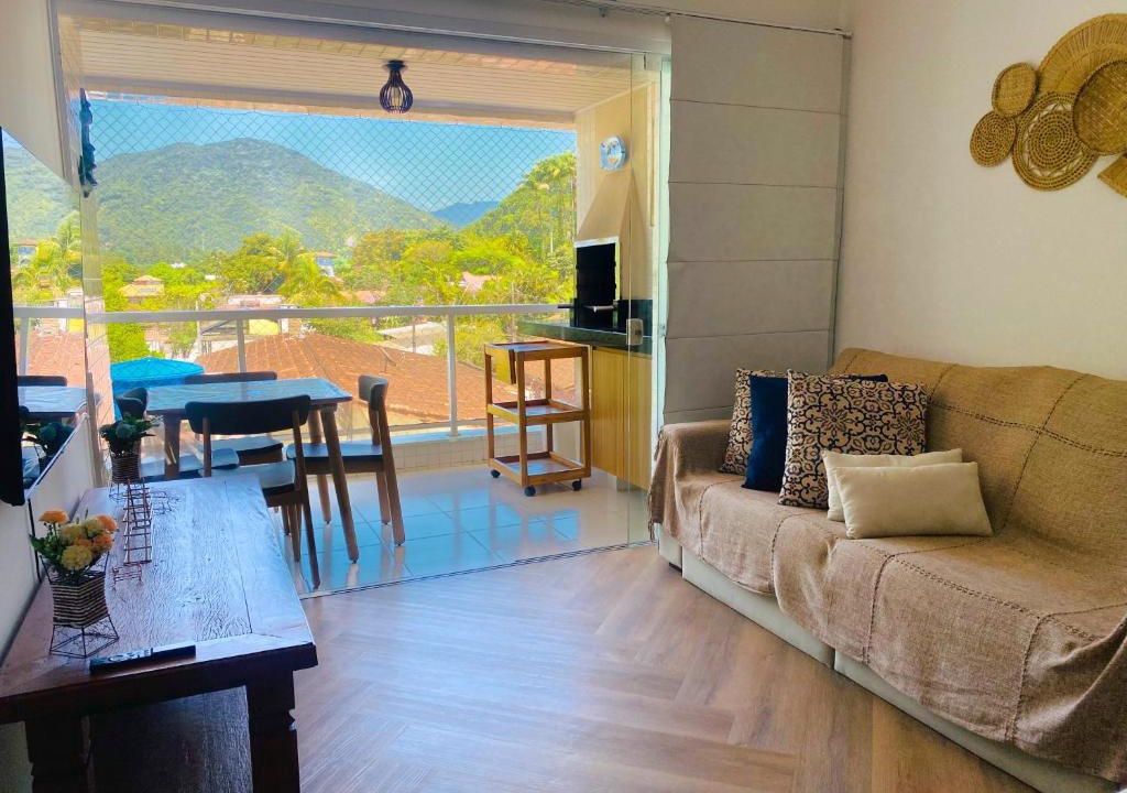 Praia da Enseada Apartment | Apto com ar-cond e piscina a 100m mar praia da Enseada