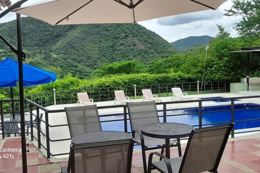 Apulo House | Apulo casa grande y confortable