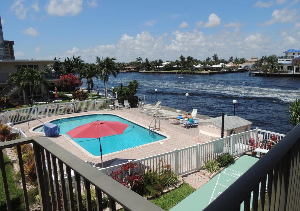 Pompano Beach Apartment | Aqua Mar Condos