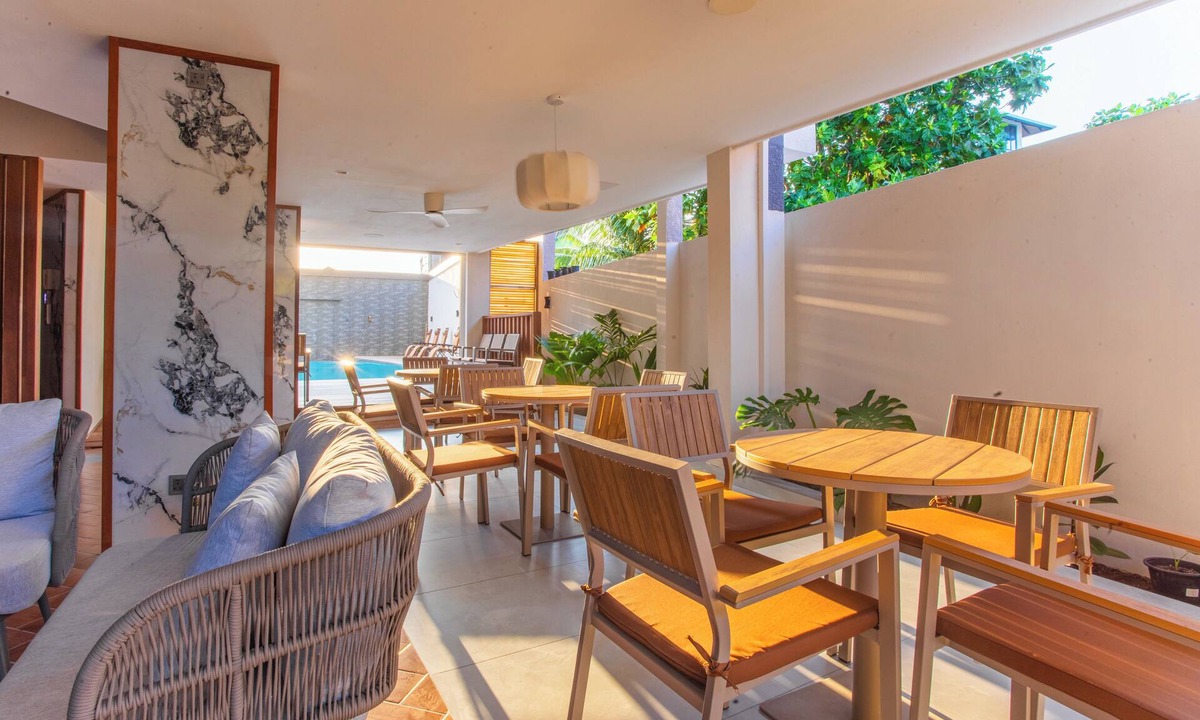 Maduvvari Hotel | Aquaraa