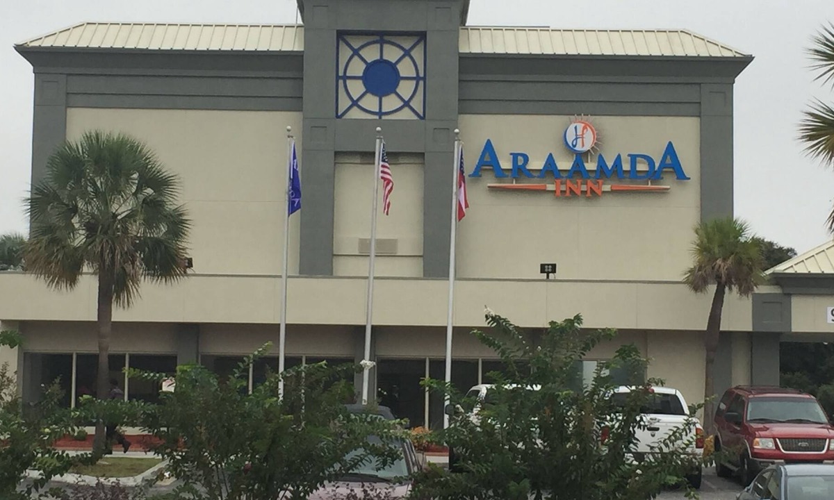 Albany Hotel | Araamda Inn