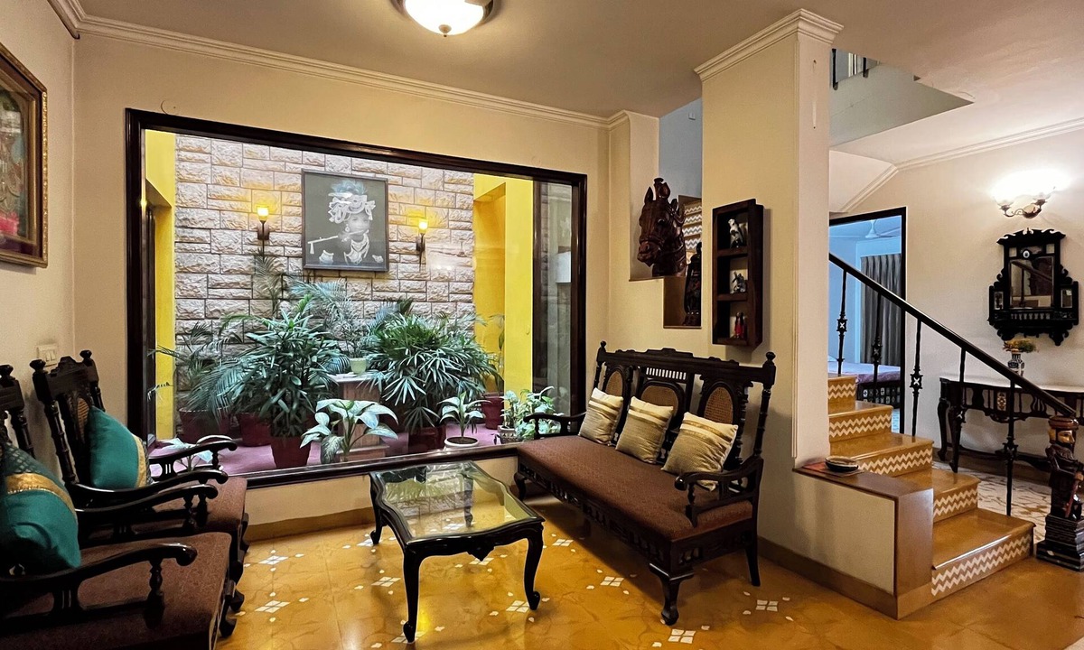 DLF Phase 3 House | Aradhay Villa- Charming 3 BR house with WiFi and AC in gorgeous Gurugram