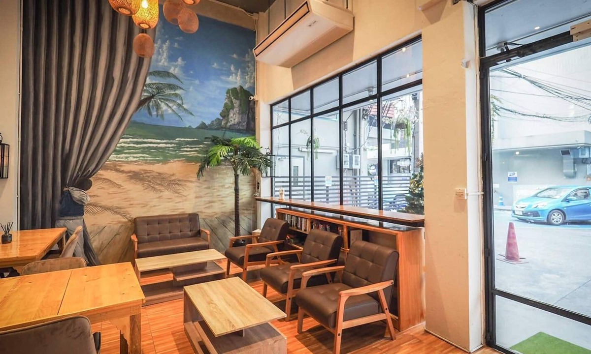 Bang Rak Hotel | Arawana Hostel Silom