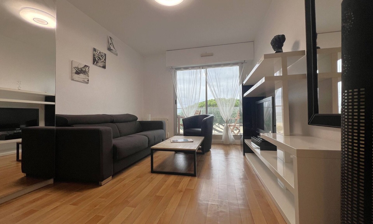 Arcachon Apartment | Arcachon: Apt 4 ppl, sea front, parking, city center