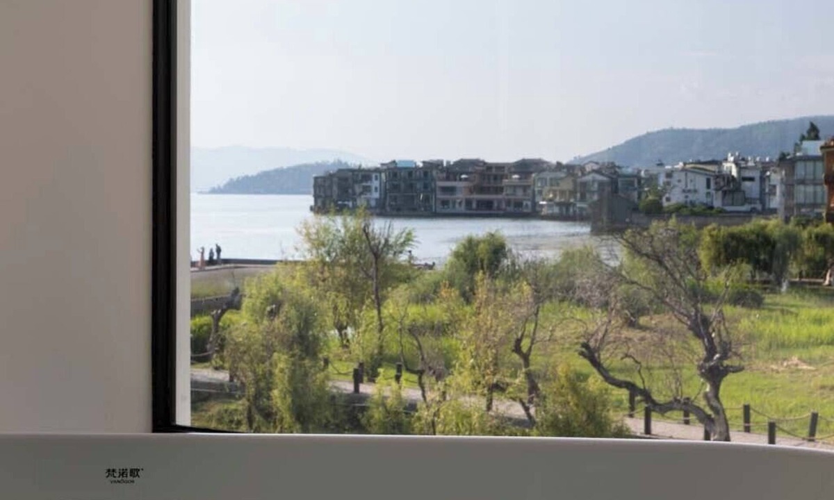 Shuanglang Hotel | Arcadia Small courtyard