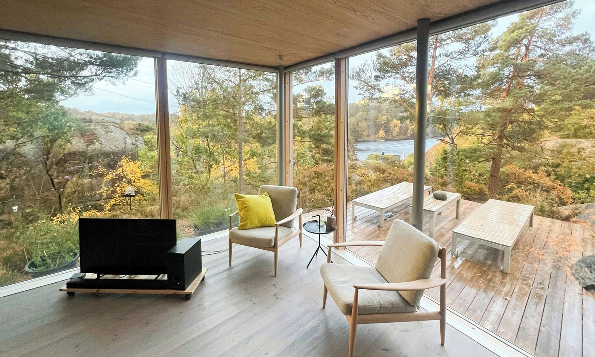 Risor House | Architect-designed cabin with fjordviews