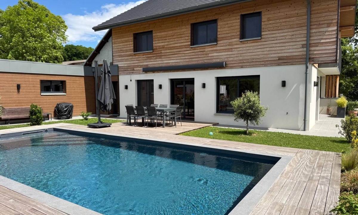 Marlioz House | Architect-designed house with swimming pool Annecy-Geneva