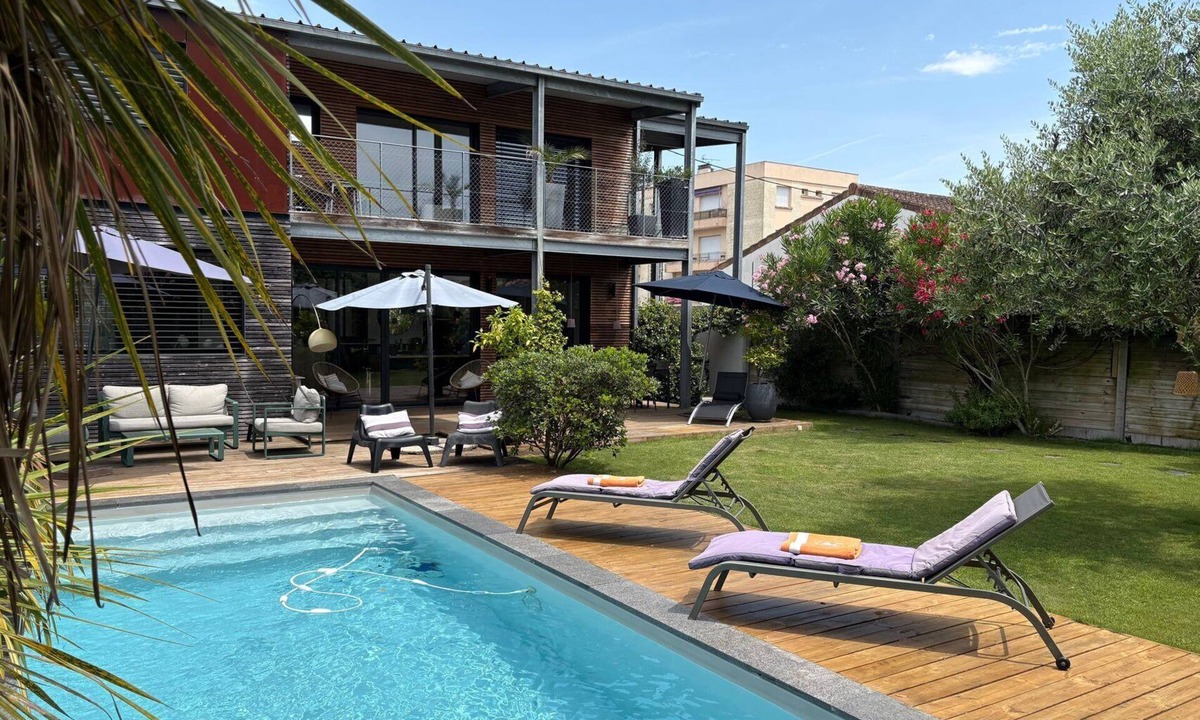 Lestonat - Monsejour House | Architect House with Private pool, A/C & Parking
