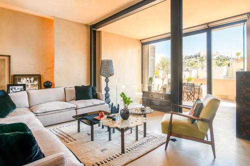 Thissio Villa | Architects Masterpiece Villa with Private Rooftop