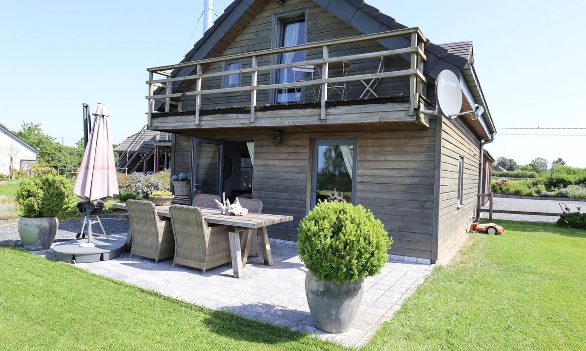 Houffalize House | Ardennes charm with a beautiful view