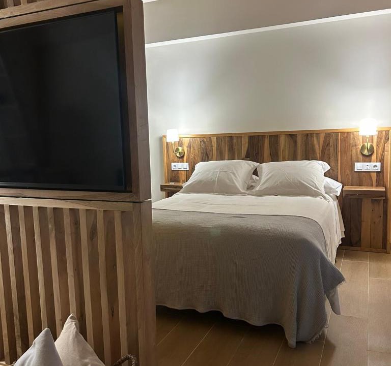 Potes Apartment | Arenas Suites