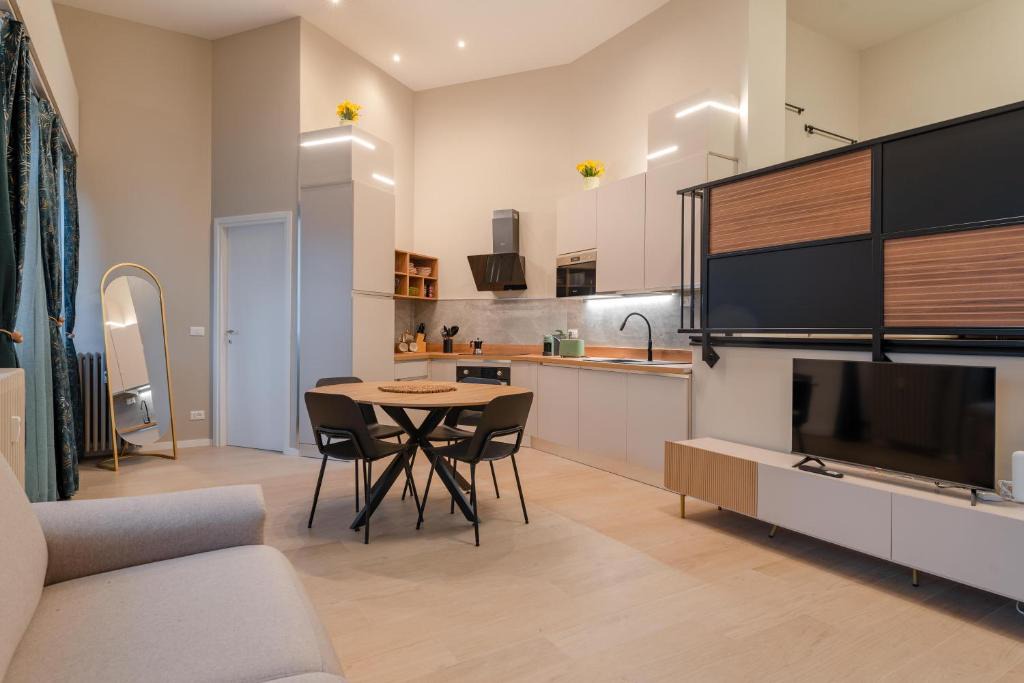 Santa Rita Apartment | Aria 225