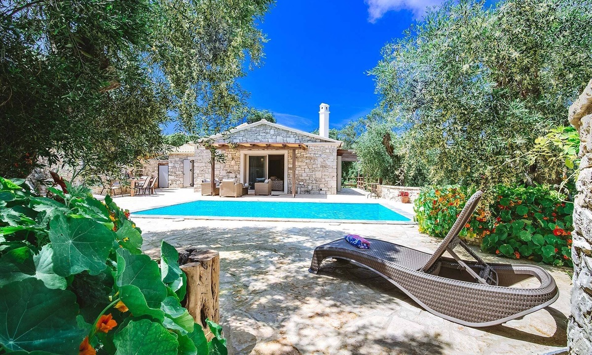 Ieromonachos Villa | Aristea Villa - Two Bedroom Villa, Sleeps 6
