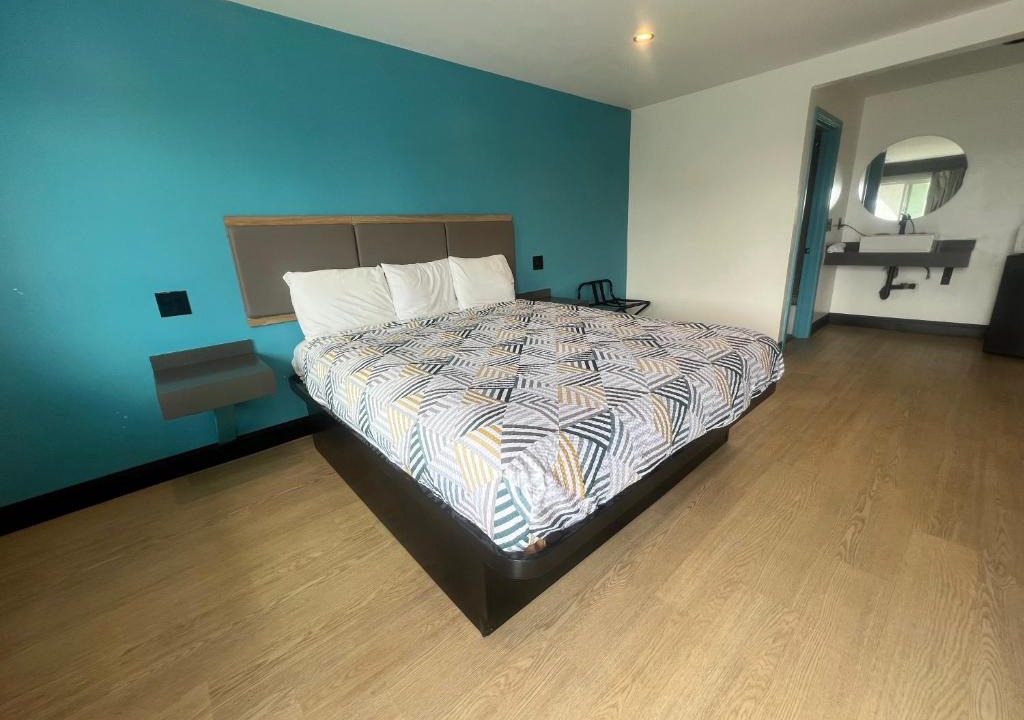 Inglewood Hotel | Arlo Motel near LAX, SoFi Stadium