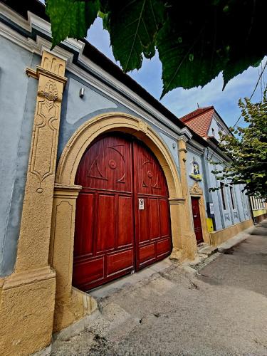 Gherla Hotel | Armenopolis - Adults Only