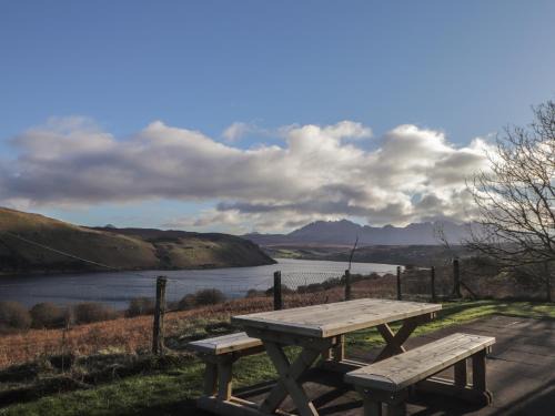 Beinn Orasaigh House | Arnaval