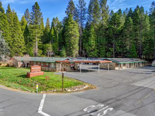 Glencoe Hotel | Arnold Meadowmont Lodge