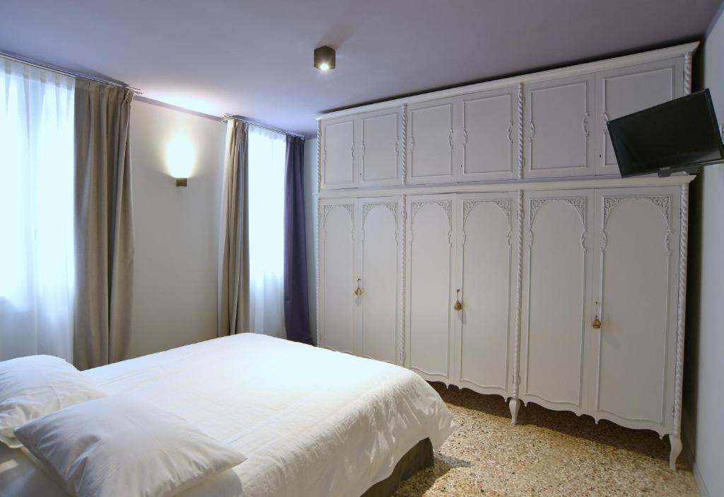 Castello Apartment | Arsenale 3880
