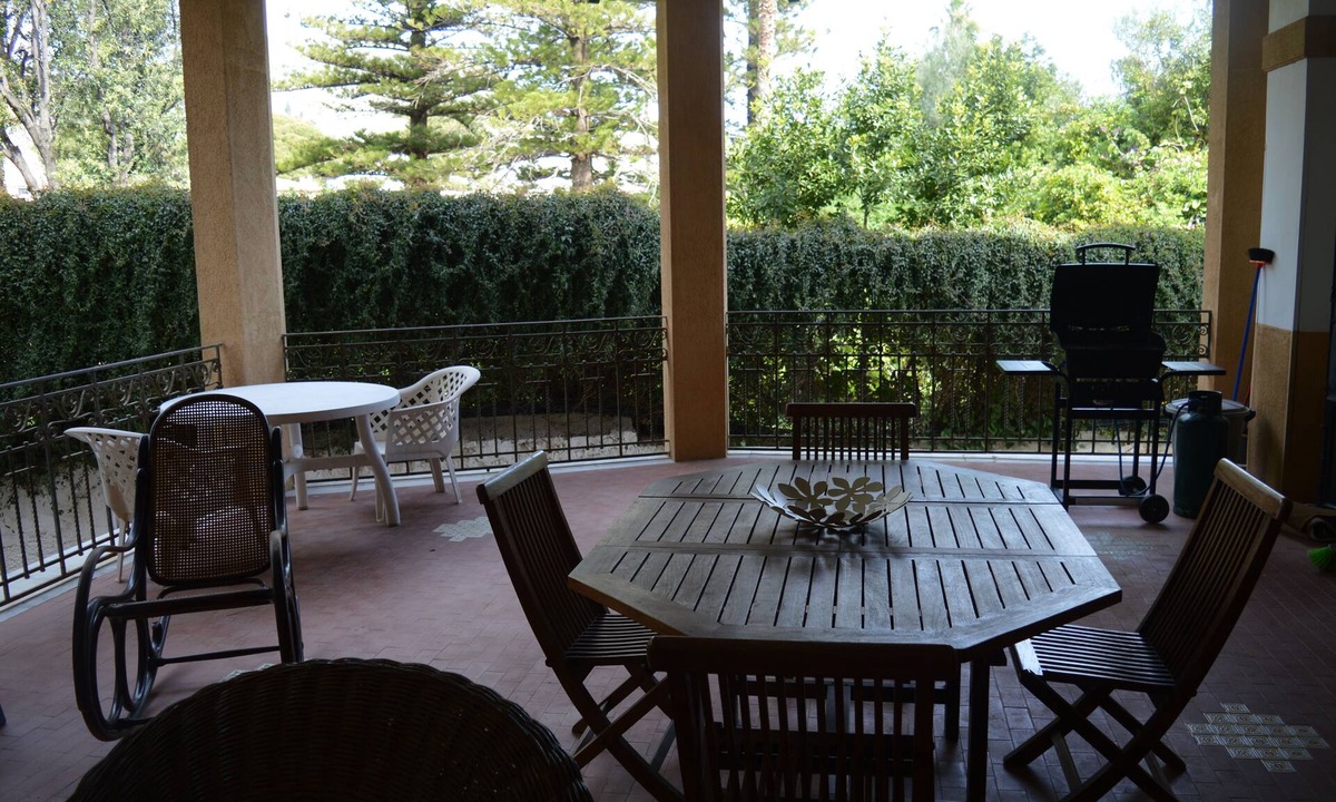 Mondello Apartment | Art Nouveau style villa facing Mondello beach