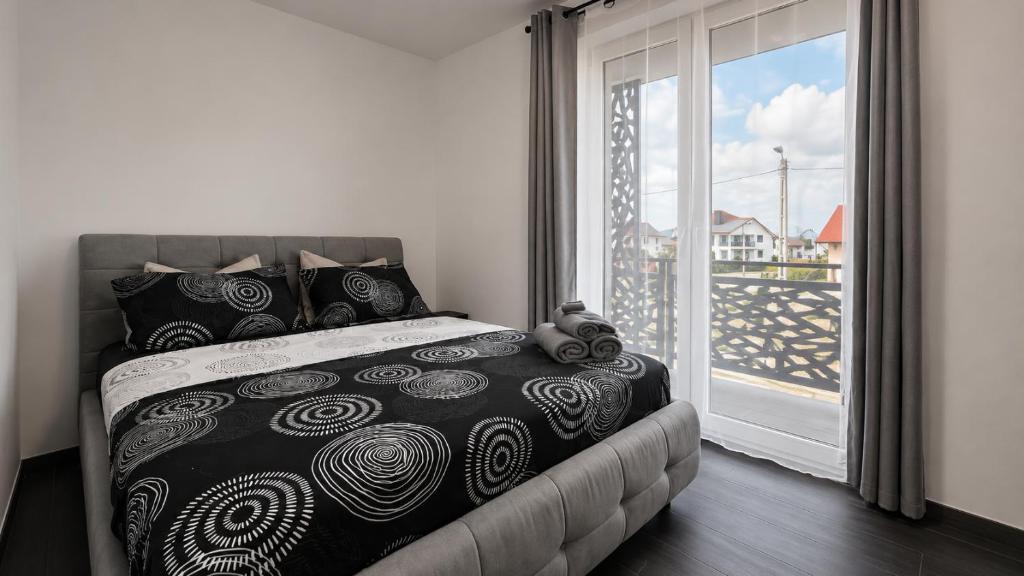 Oradea Apartment | Art Suite - Private Parking