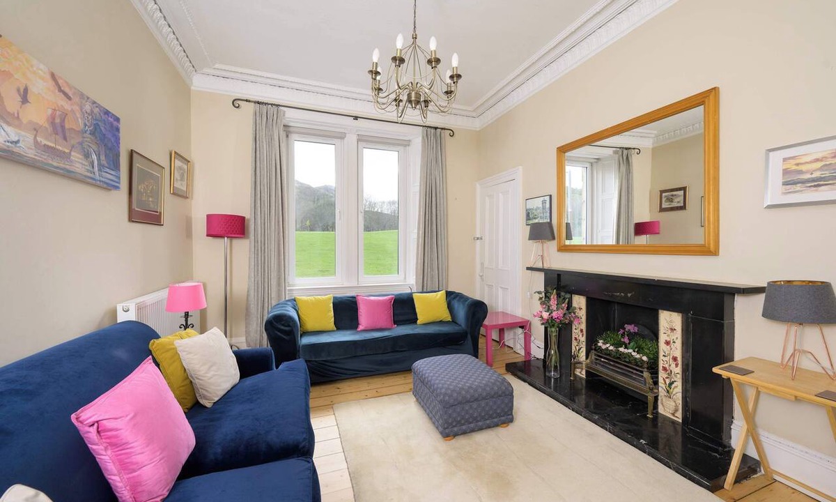 Gifford Apartment | Arthur's Seat View