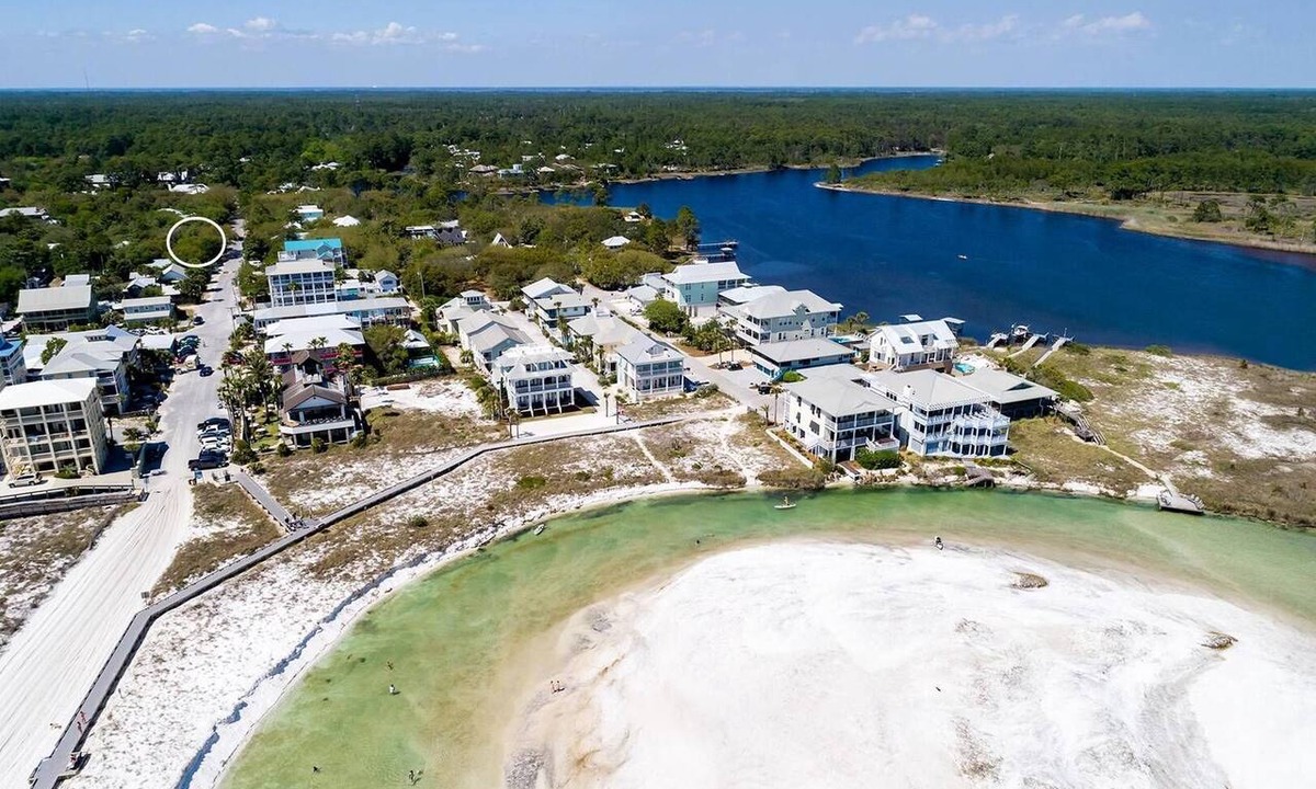 Grayton Beach House | Artless Sprite ~ 156 Garfield St ~ Grayton Beach