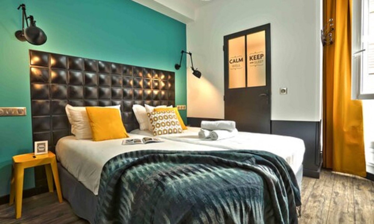 Saint-Lambert Hostel | Arty Paris Porte de Versailles by River - Hostel