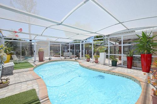 Bloubergstrand House | Arum Field Accommodation