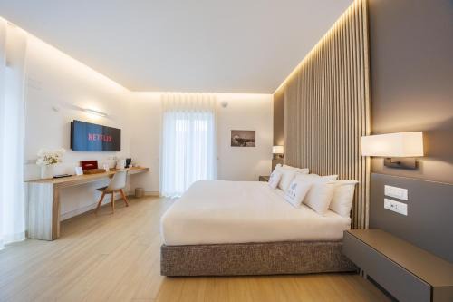 Fuorigrotta House | Arya Guest House