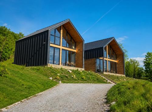 Banat Ski Chalet | Arya Verde - Cabane premium la munte langa Transluncani, 1h30 de Timisoara