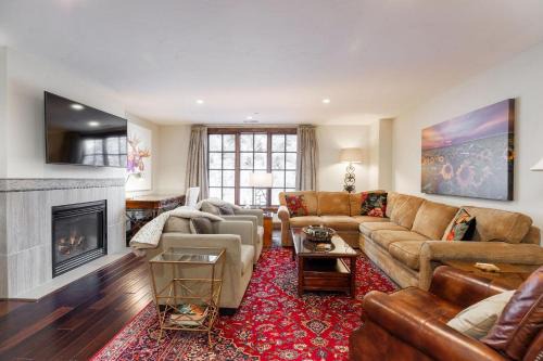 Avon House | Ascent Residence 309