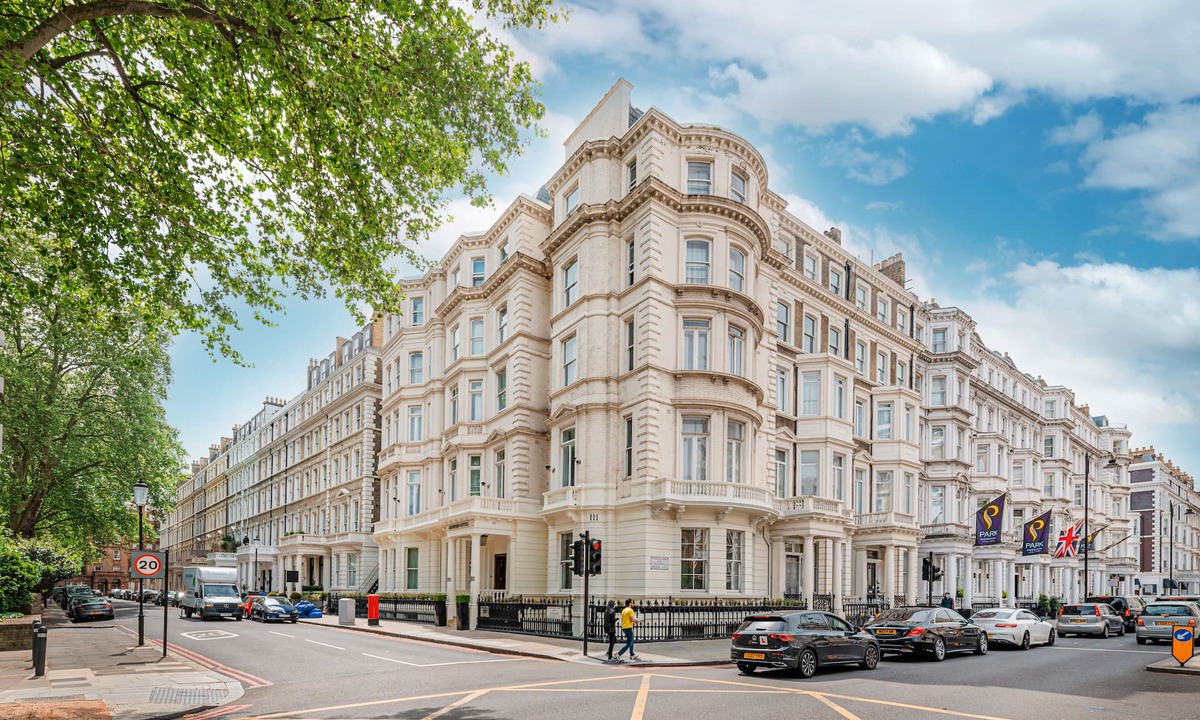 Kensington Hotel | Ashburn Hotel