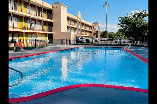 Ashland Hotel | Ashland Studio Inn Richmond North near Kings Dominion -Listing Partner