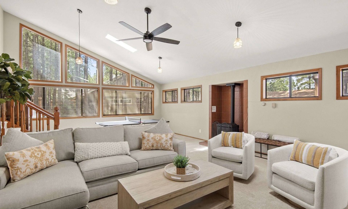 Flagstaff Cabin | Aspen Abode A/C Outdoor Entertainment Country Club