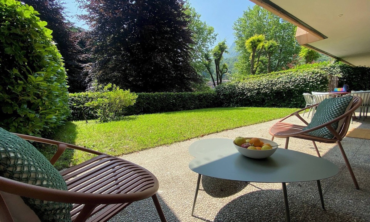 Lecco Apartment | Aspromonte Lakeside Suite - Lecco Garden Retreat