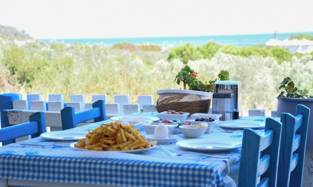 Ayvacik Hotel | Assostik Otel