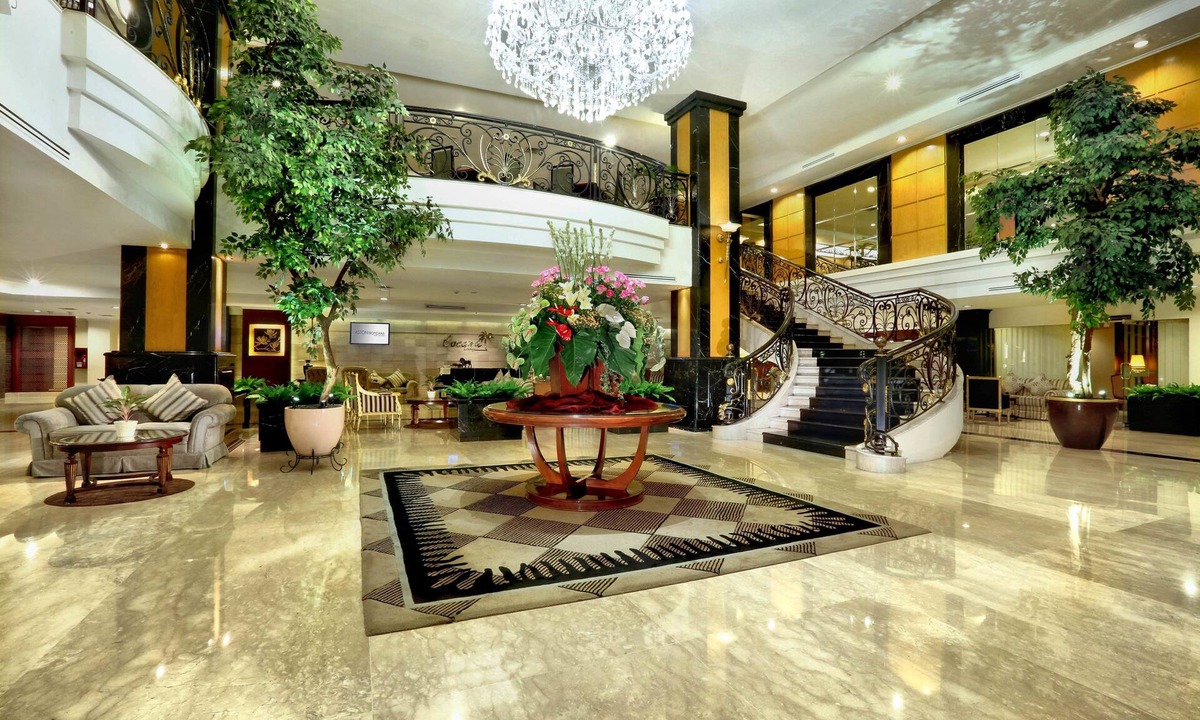 Cipaganti Hotel | Aston Tropicana