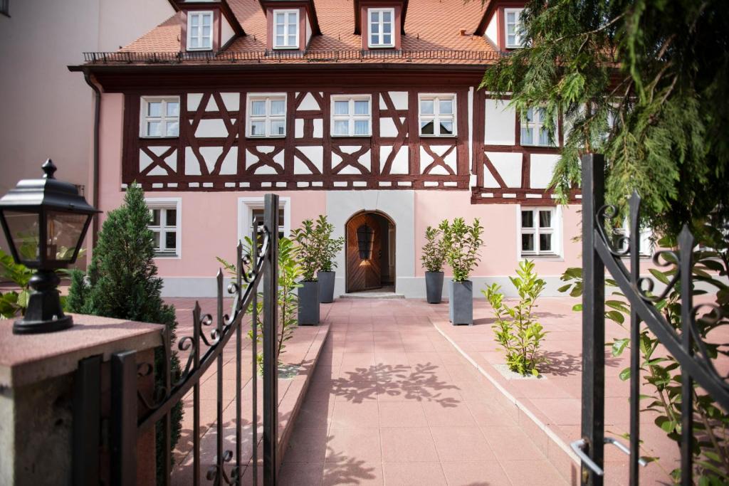 Roethenbach an der Pegnitz Hotel | Aston‘s Hotel