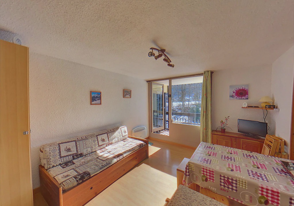 Les Carroz-d'Araches Apartment | AT208 - Studio aux Carroz proche base de loisirs