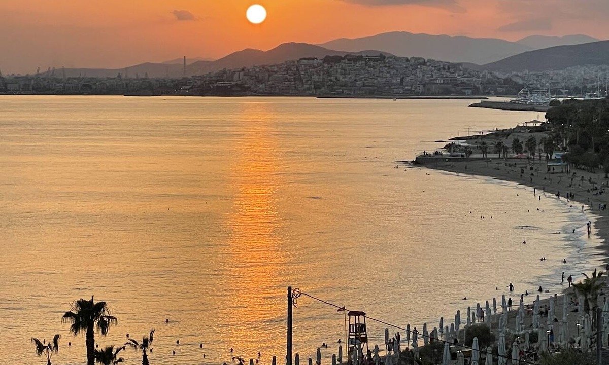 Alimos Apartment | Athens Edem Beach Penthouse, panoramic sea view