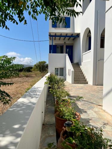 Kithira Apartment | Athina Rooms