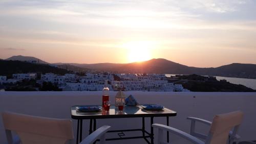 Naousa Apartment | Athina's blue studios